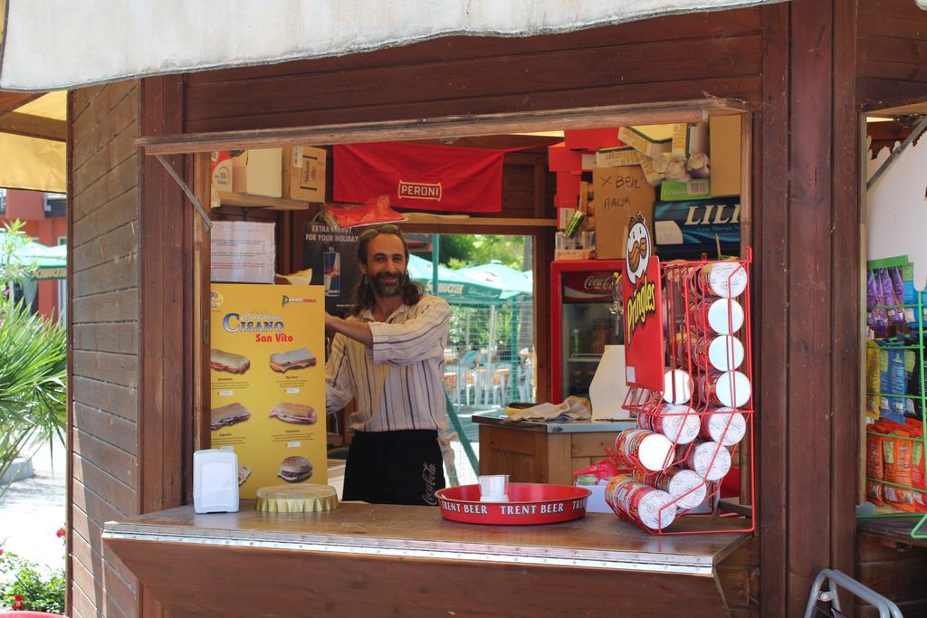 Camping Cisano - San Vito Bardolino Dış mekan fotoğraf